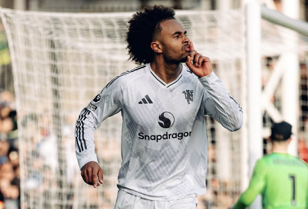 Beralih Target, Juventus Lakukan Pendekatan Pinjam Joshua Zirkzee dari MU
