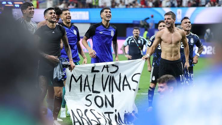 Buntut Spanduk Politik, FIFA Resmi Buka Investigasi Terhadap Timnas Argentina