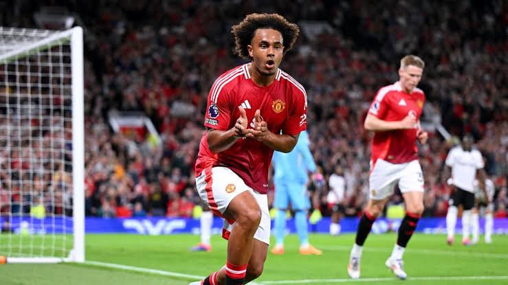 Cari Gelandang Anyar, Manchester United Jajaki Barter Joshua Zirkzee dengan Douglas Luiz