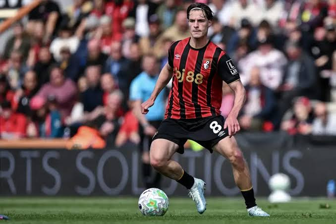 Gebrakan Chelsea Membentur Tembok: Tawaran £62 Juta untuk Alex Scott Ditolak Bournemouth
