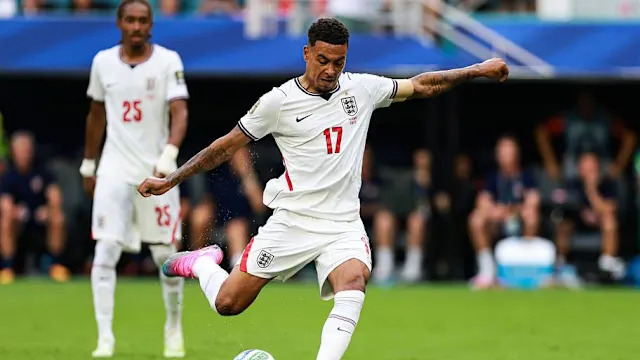 Tidak Semua Pemain Berharga £100 Juta!" Zlatan Ibrahimovic Kritik Keras Transfer Morgan Rogers ke Chelsea