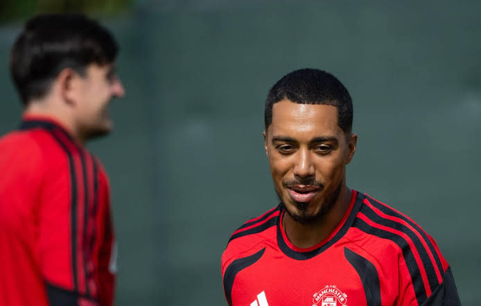 Hadir di Podcast Rio Ferdinand, Youri Tielemans Tepis Isu Buruk Profesionalisme Marcus Rashford