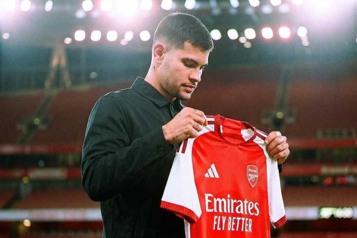 Resmikan Bruno Guimaraes senilai £75 Juta, Arsenal Selesaikan Skenario Rumit Transfer Newcastle