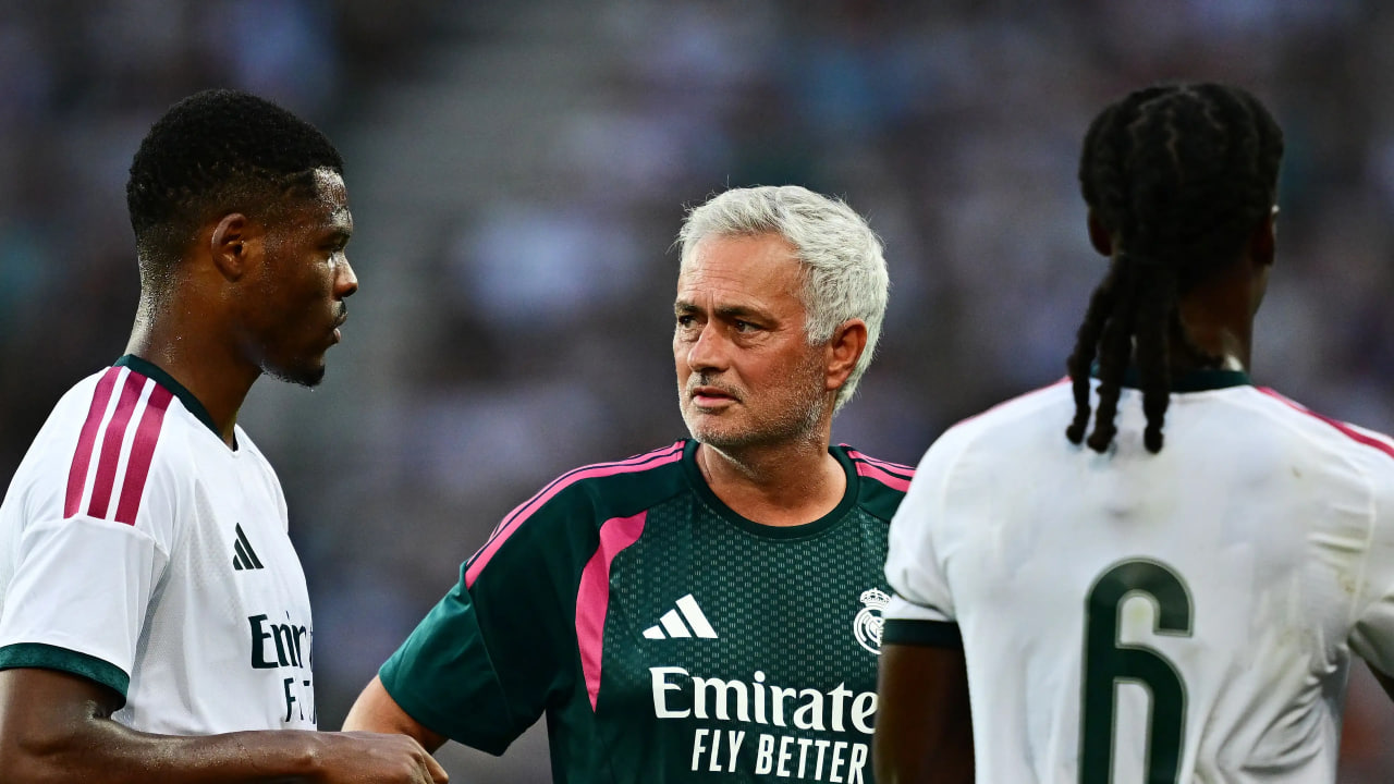 Restorasi Ruang Ganti Real Madrid: Jose Mourinho Terapkan 3 Aturan Sakral Ini!